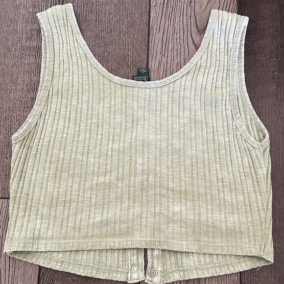 green button up tank top (brand new) - Picture 2 of 4